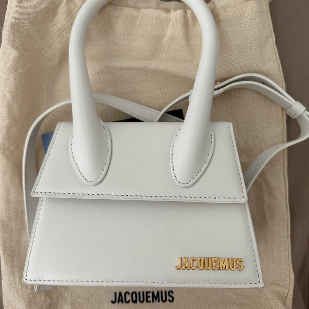 Jacquemus Le Chiquito moyen